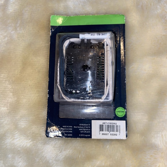 Legrand Adorne Touch Switch New - Picture 2 of 2